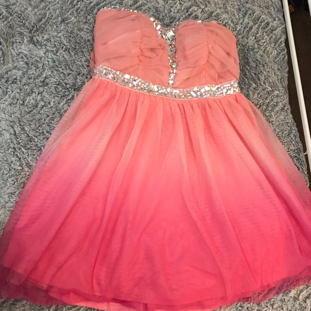 Love Reign formal dress